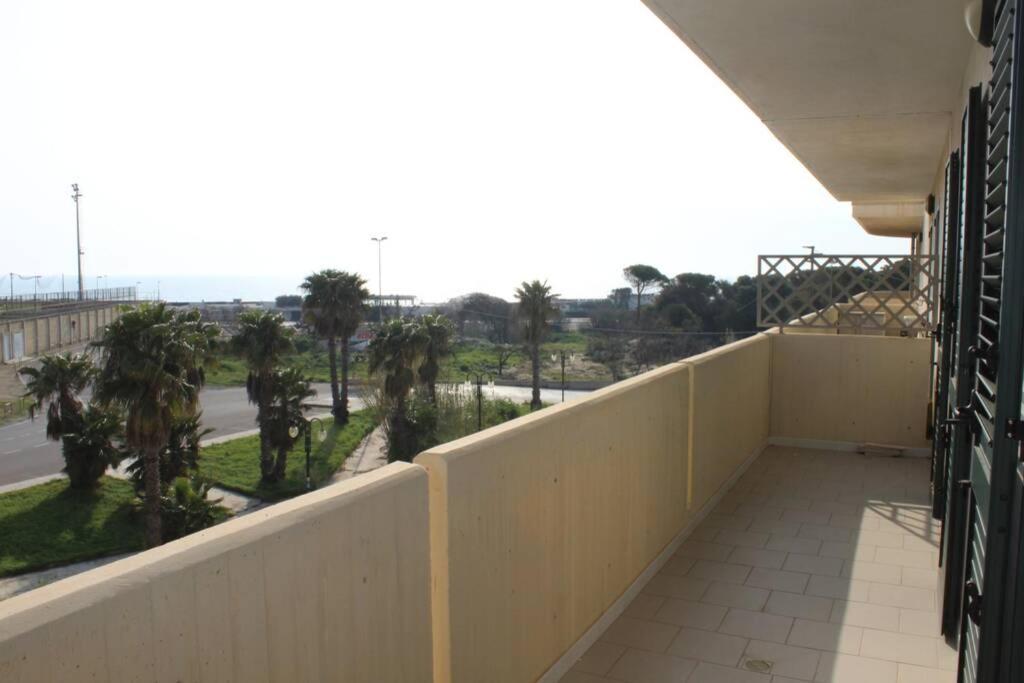 House Nereide, Lovely Apartment Sea View Gallipoli Exterior photo